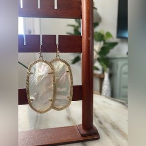 Kendra Scott Drop Earring